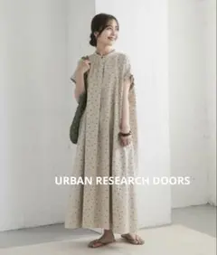 2026年最新】URBAN research doors リネンレーヨンドットワンピースの