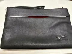 黒 合成皮革 クラッチバッグ ストラップ付き