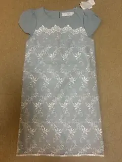 tocco closet 刺繍入りライトブルー半袖ワンピース