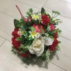 ラウンドブーケ　造花　バラ