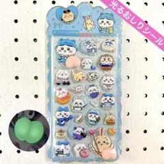 イ*ヌ様 新作♡ちいかわ　光るおしりシール　おしりシール