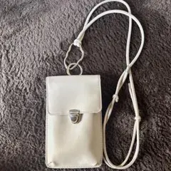 ▼スマホポーチ ショルダーバッグ ベージュ　ポシェット