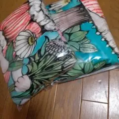 新品未使用　特大判　猫ブランケット　約 20㎝× 150㎝　トラベルブランケット