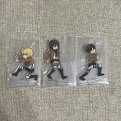 進撃の巨人　一番くじ　H賞　アクリルスタンド　３点セット