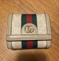 GUCCI GGキャンバス 二つ折り財布