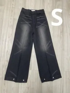 ADRER エクストラクオリティワイドフレアパンツのサムネイル