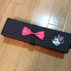 ディズニーリゾート　ミニー　りぼん　ポータブルクッション