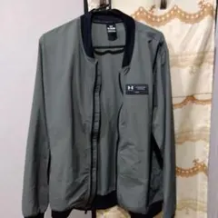 Under Armour カーキXL ジャンパー