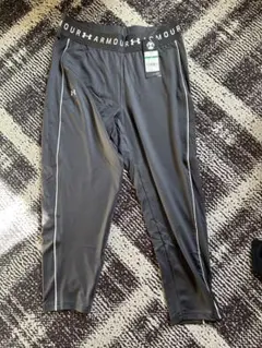 Under Armour ランニングパンツ Lサイズ グレー