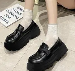 【新品未使用箱付き】GRL スクエアトゥ厚底レザーローファー(zr1117)