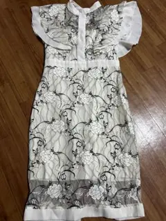 dazzy キャバ　ドレス　白　M