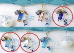 ディズニーシー 25周年 カプセルトイ キーチェーン
