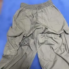 値下げ交渉⭕️GU オリーブグリーン カーゴパンツ 32-32
