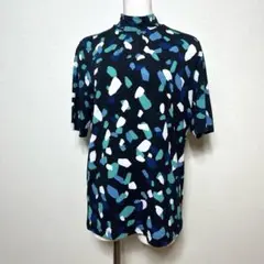 Item thumbnail for item 3af79815-59fd-4fd5-8afd-40157392cd7d