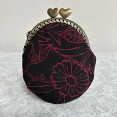 ハンドメイドがま口ポーチ