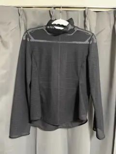 Mame Kurogouchi UNIQLO メッシュハイネック長袖
