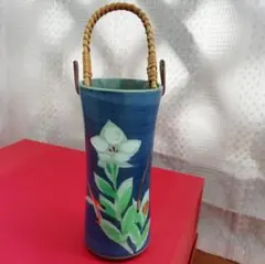 ★陶器製手付き花瓶　有田焼・幸山窯　白い菖蒲あやめ★花入れ 花瓶 華道 伝統工芸のサムネイル
