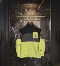 【美品】ビラボン スノーボードウェア キッズ 150 152 スキーウェア 黄色