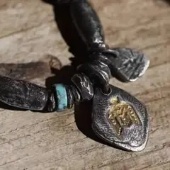 イーグルネックレスターコイズ付き　ヴィンテージネックレス　ナバホ族