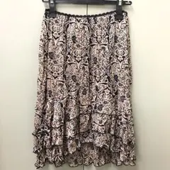 試着のみ美品  花柄スカートのサムネイル