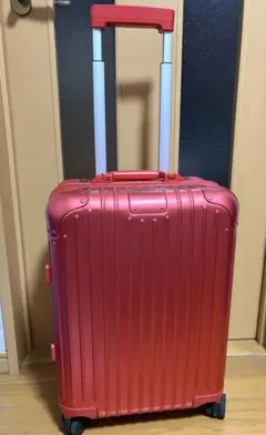 完売品　新品未使用　即日発送　リモワ RIMOWA グロス マゼンタパープル 完売品 新品未使用 即日発送 リモワ RIMOWA グロス マゼンタパープル