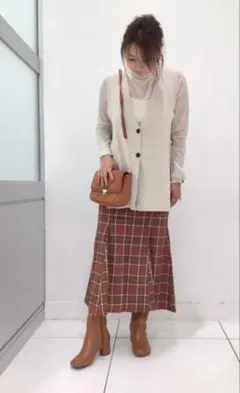 GUブラウンとピンクのチェック柄マーメイドスカートMサイズ