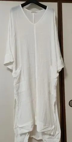 RADIATEの七分袖　白のロングワンピース