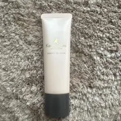 毛穴パテ職人　エッセンスBBクリーム