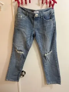 Delyle noirデニムパンツ ビジューボタン ダメージ加工♡L