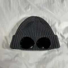 c.p. company goggle beanie