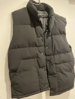 【値下げ交渉あり】GU ブラック ダウンベスト　L