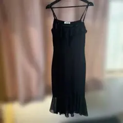 ♥️ブラックフリルパーティードレス