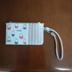 ミッフィーカードポケット付きパスケース