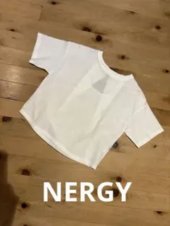 美品　NERGY バックオープン Tシャツ ホワイトのサムネイル
