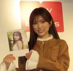 【希少品】矢吹奈子　直筆サイン入りトレカ　レア 矢吹奈子 直筆サイン入りフォトカード - メルカリ