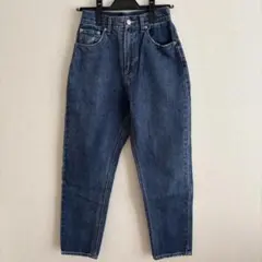 Item thumbnail for item 2120724c-6396-4184-9513-ba535776d4d7