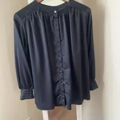 ブラック 長袖シャツ バルーンスリーブ