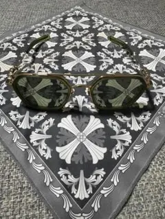 超希少 CHROME HEARTS クロムハーツ HOTATION サングラス緑のサムネイル