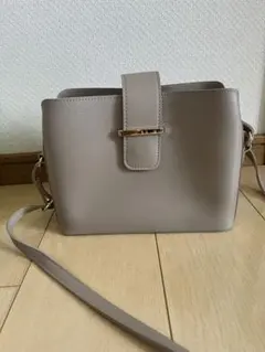 グレー 合成皮革 ショルダーバッグ