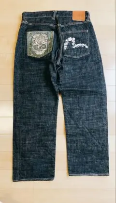 新品未使用　XLサイズ　EVISU　スカジャン　虎　刺繍　ホワイト×ブラック EVISUスカジャン 虎 刺繍 ホワイト×ブラック EVISUスカジャン 虎