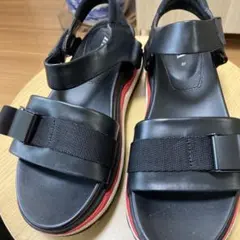 ZARA スポーツサンダル ブラック 37のサムネイル