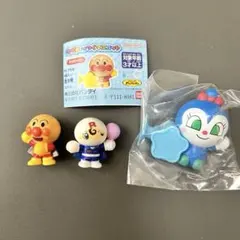 【アンパンマン】バスボール中身+カプセルトイ セット品
