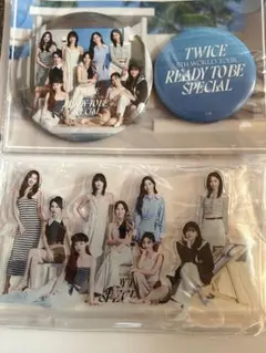 TWICE アプグレ特典　缶バッチ　アクリルスタンド