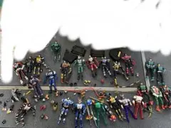 HG パスワードジムカーディガン，こまんどふみな 未組み立て品二点