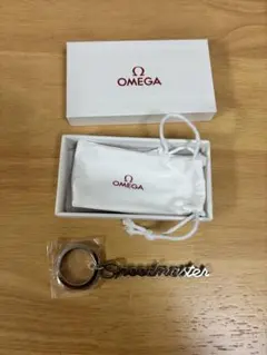 オメガ　OMEGA スピードマスターロゴ　キーホルダー