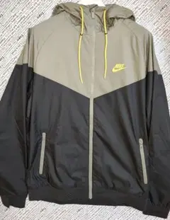 【新品未使用】NIKE スポーツウェア ウィンドランナー ブラックカーキ XL