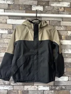 GU キッズマウンテンパーカー 150