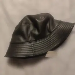 ニューホットン黒い合成皮革バケットハット
