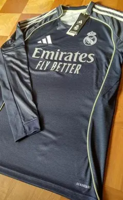 【タグ付 未使用新品】レアル・マドリード 長袖 ユニフォーム アディダス M