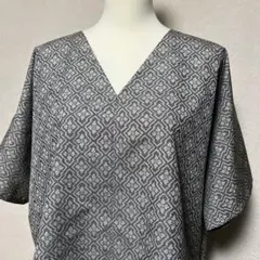 着物リメイク 花菱模様 Vネックゆったりチュニック